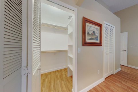 House in DeLand, Florida 2 bedrooms, 122.72 sq.m. № 2296781 - photo 18