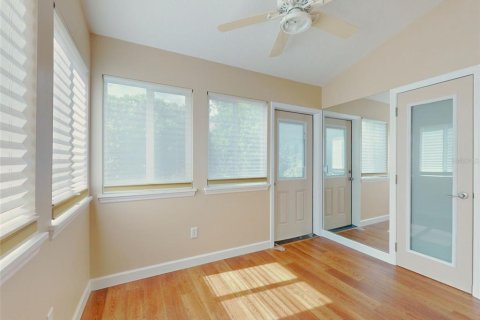 House in DeLand, Florida 2 bedrooms, 122.72 sq.m. № 2296781 - photo 22