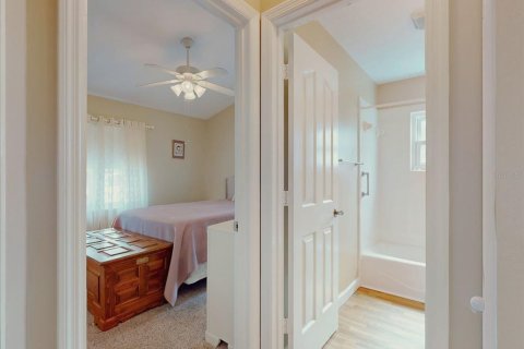 House in DeLand, Florida 2 bedrooms, 122.72 sq.m. № 2296781 - photo 19