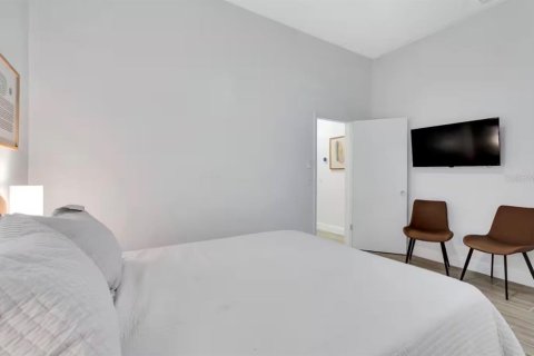 Villa ou maison à vendre à Tampa, Floride: 3 chambres, 128.21 m2 № 2214860 - photo 27