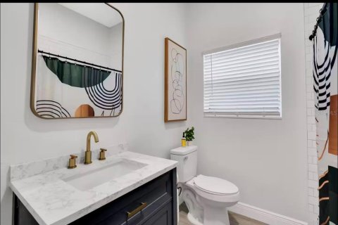 Villa ou maison à vendre à Tampa, Floride: 3 chambres, 128.21 m2 № 2214860 - photo 16