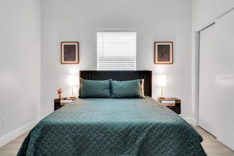 Villa ou maison à vendre à Tampa, Floride: 3 chambres, 128.21 m2 № 2214860 - photo 24