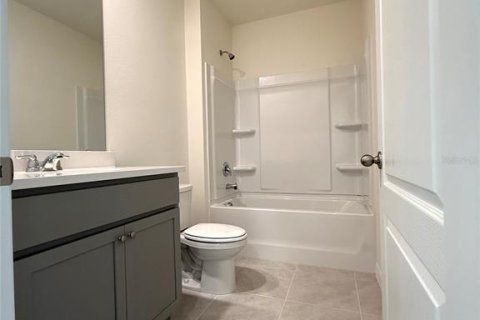 House in Lake Wales, Florida 4 bedrooms, 169.83 sq.m. № 2389204 - photo 10
