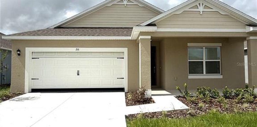 House in Lake Wales, Florida 4 bedrooms, 169.83 sq.m. № 2389204