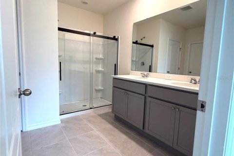 House in Lake Wales, Florida 4 bedrooms, 169.83 sq.m. № 2389204 - photo 7