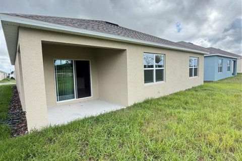 House in Lake Wales, Florida 4 bedrooms, 169.83 sq.m. № 2389204 - photo 16