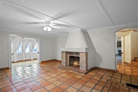 House in Mount Dora, Florida 6 bedrooms, 696.4 sq.m. № 1437582 - photo 20