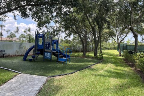 Casa en alquiler en Lake Worth, Florida, 3 dormitorios, 203.83 m2 № 1002467 - foto 1