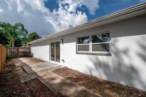 Villa ou maison à vendre à Tampa, Floride: 3 chambres, 115.38 m2 № 1905571 - photo 30