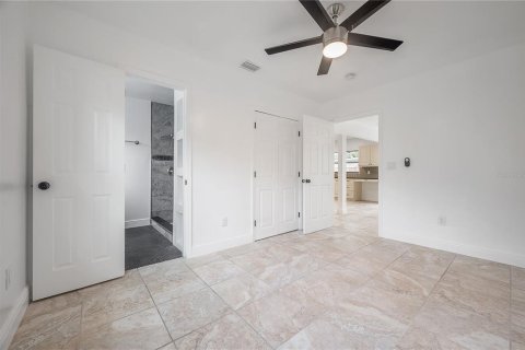 Villa ou maison à vendre à Tampa, Floride: 3 chambres, 115.38 m2 № 1905571 - photo 10