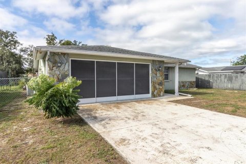 Casa en venta en Port Richey, Florida, 2 dormitorios, 126.72 m2 № 2388296 - foto 17