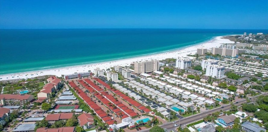 Villa ou maison à Sarasota, Floride 2 chambres, 77.67 m2 № 2125751