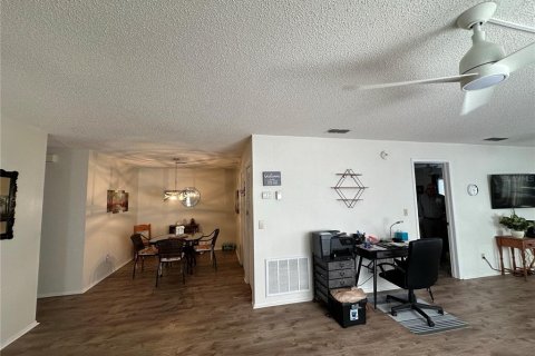 Copropriété à vendre à Hudson, Floride: 2 chambres, 106.28 m2 № 1526985 - photo 21