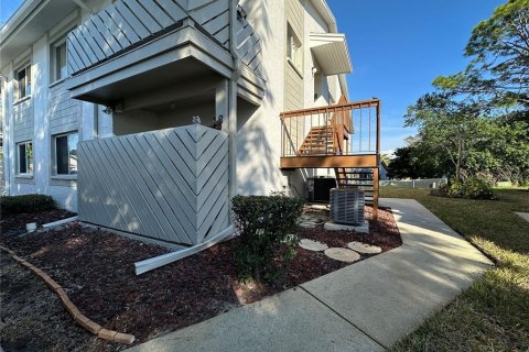 Copropriété à vendre à Hudson, Floride: 2 chambres, 106.28 m2 № 1526985 - photo 7