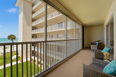 Condo in Venice, Florida, 2 bedrooms № 2100528 - photo 5