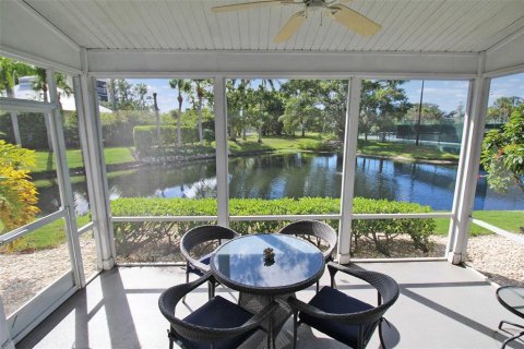 Copropriété à louer à Sarasota, Floride: 2 chambres, 104.98 m2 № 2298807 - photo 21