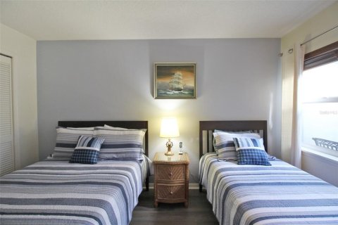 Copropriété à louer à Sarasota, Floride: 2 chambres, 104.98 m2 № 2298807 - photo 13