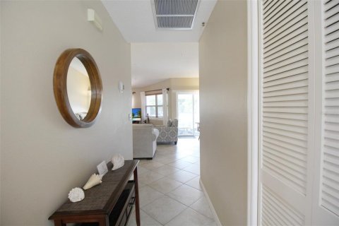 Copropriété à louer à Sarasota, Floride: 2 chambres, 104.98 m2 № 2298807 - photo 16