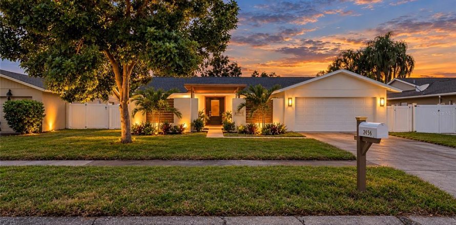 Villa ou maison à Clearwater, Floride 4 chambres, 171.31 m2 № 2408078