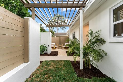 Villa ou maison à vendre à Clearwater, Floride: 4 chambres, 171.31 m2 № 2408078 - photo 5