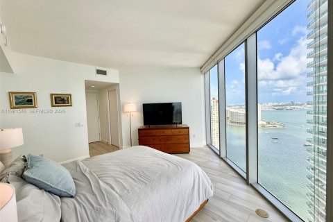 Condo in Miami, Florida, 3 bedrooms № 2080129 - photo 14