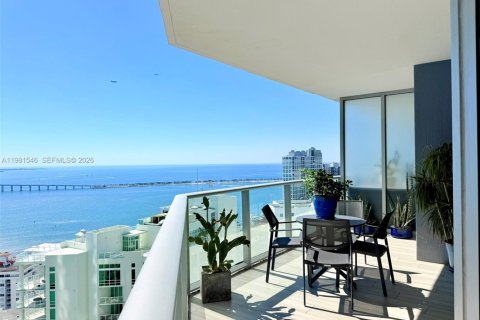 Condo à Miami, Floride, 3 chambres  № 2080129