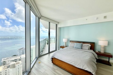 Condo in Miami, Florida, 3 bedrooms № 2080129 - photo 12