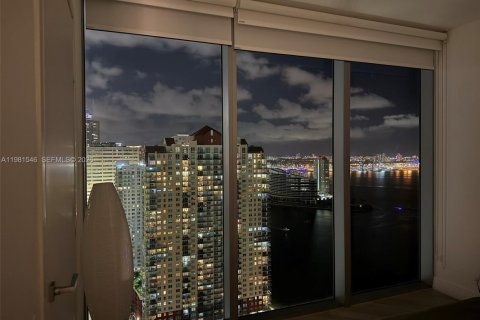 Condo in Miami, Florida, 3 bedrooms № 2080129 - photo 20