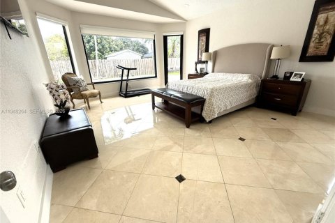 Купить виллу или дом в Майами, Флорида 4 спальни, 319.49м2, № 2005476 - фото 12