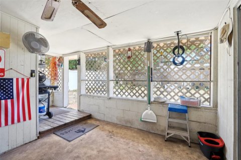 House in Casselberry, Florida 3 bedrooms, 165.46 sq.m. № 1640490 - photo 30