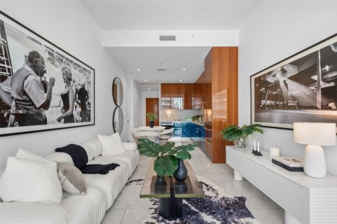 Снять в аренду кондоминиум в Майами, Флорида 2 спальни, 97.18м2, № 2002194 - фото 3