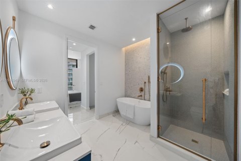 Снять в аренду кондоминиум в Майами, Флорида 2 спальни, 97.18м2, № 2002194 - фото 11