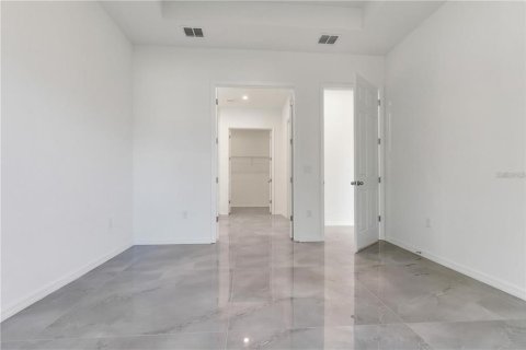 Villa ou maison à louer à North Port, Floride: 4 chambres, 200.02 m2 № 2418606 - photo 22