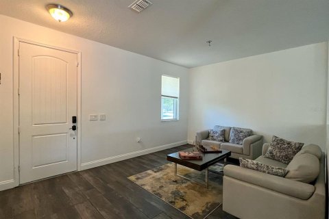 Casa en venta en Kissimmee, Florida, 4 dormitorios, 256.5 m2 № 1747022 - foto 7