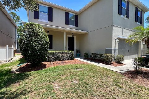 Casa en venta en Kissimmee, Florida, 4 dormitorios, 256.5 m2 № 1747022 - foto 2