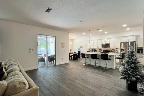 Casa en venta en Kissimmee, Florida, 4 dormitorios, 256.5 m2 № 1747022 - foto 13