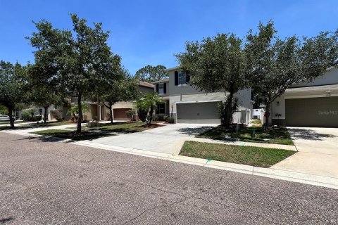 Casa en venta en Kissimmee, Florida, 4 dormitorios, 256.5 m2 № 1747022 - foto 3