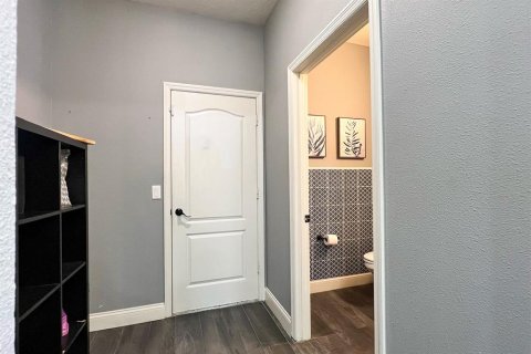 Casa en venta en Kissimmee, Florida, 4 dormitorios, 256.5 m2 № 1747022 - foto 17
