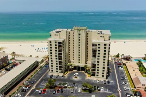Copropriété à vendre à Saint Pete Beach, Floride: 2 chambres, 131.92 m2 № 2425901 - photo 2