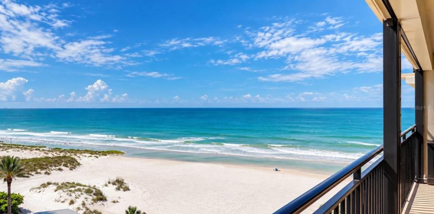 Condo à Saint Pete Beach, Floride, 2 chambres  № 2425901