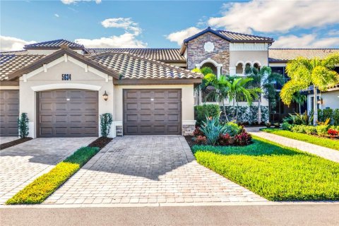 Condo à Bradenton, Floride, 2 chambres  № 2298756