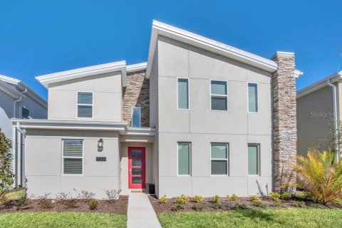 Villa ou maison à vendre à Kissimmee, Floride: 8 chambres, 398.46 m2 № 789824 - photo 1