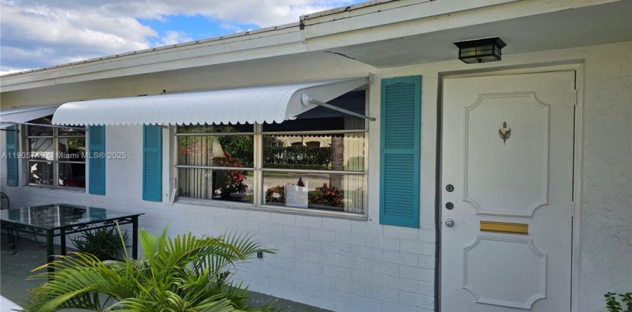 Villa ou maison à Boynton Beach, Floride 2 chambres, 132.66 m2 № 2013276