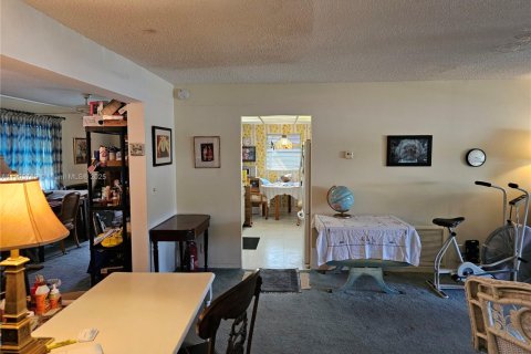 Villa ou maison à vendre à Boynton Beach, Floride: 2 chambres, 132.66 m2 № 2013276 - photo 11