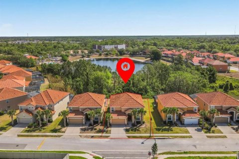 House in Davenport, Florida 6 bedrooms, 267.19 sq.m. № 1658251 - photo 2
