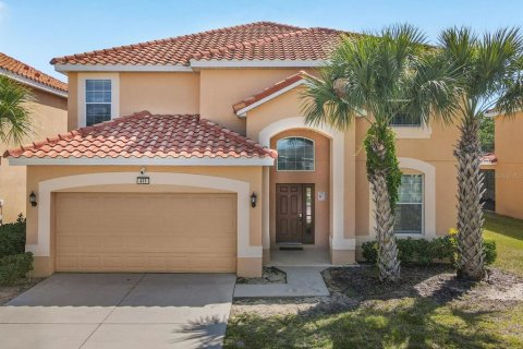 House in Davenport, Florida 6 bedrooms, 267.19 sq.m. № 1658251 - photo 1