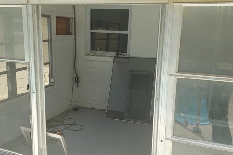 House in Holiday, Florida 2 bedrooms, 75.81 sq.m. № 1880946 - photo 10