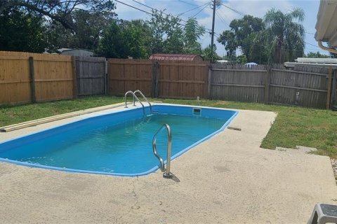 House in Holiday, Florida 2 bedrooms, 75.81 sq.m. № 1880946 - photo 8
