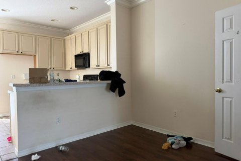 Townhouse in Tampa, Florida 2 bedrooms, 112.97 sq.m. № 2117345 - photo 5