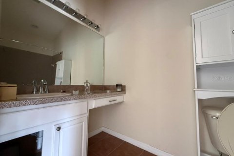 Townhouse in Tampa, Florida 2 bedrooms, 112.97 sq.m. № 2117345 - photo 11